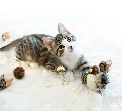 Interaktives fliegendes Vogel-Katzenspielzeug – Zwitschernder Spatz mit schlagenden Flügeln & Katzenminze